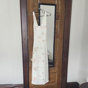 Newport News Floral White Dress